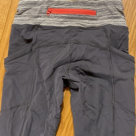 Lululemon Speed Tight *Luxtreme Grey / Grey Striped / Orange Leggings  (Size 2) - Picture 4 of 12